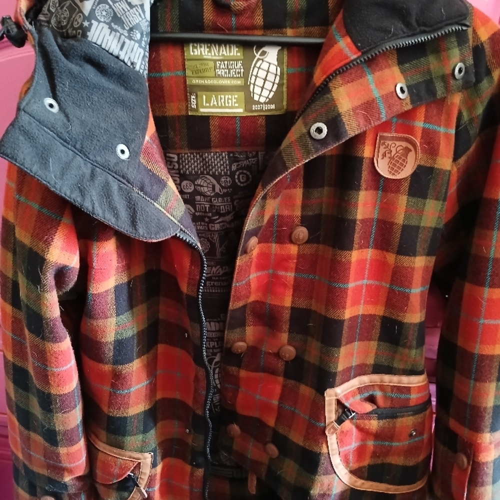 Grenade womans snowboard jacket 2000s Era